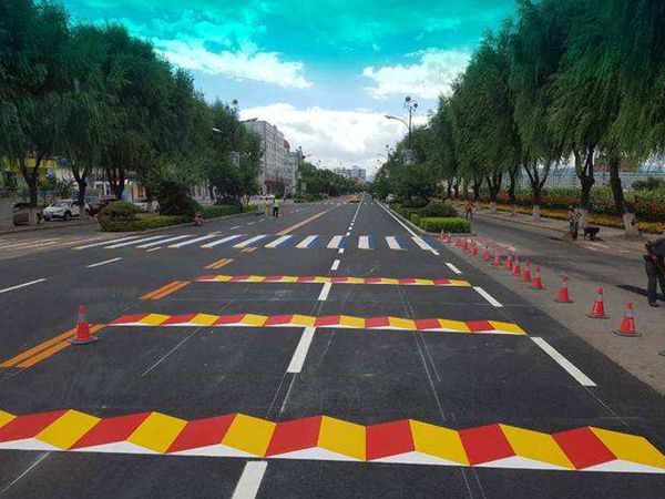 海曙彩色路面的优势与施工材料详解：从功能提升到工程应用